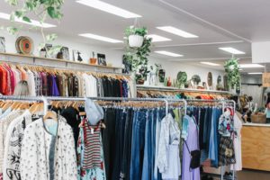Stimulate in-store purchases with the improved open rate for email marketing via the OnSpot Social App