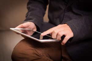 Discover the Best IPad Apps For Field Sales - OnSpot Social App